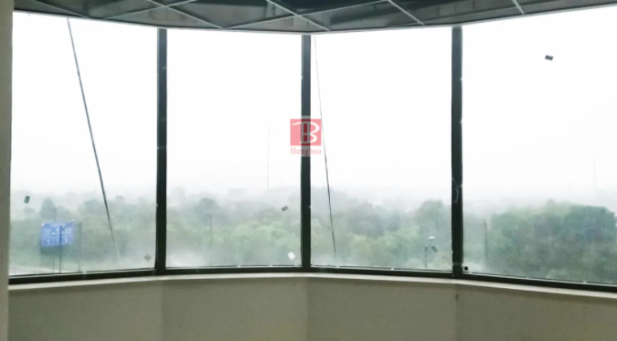 使用隔斷防火玻璃時要注意什么？