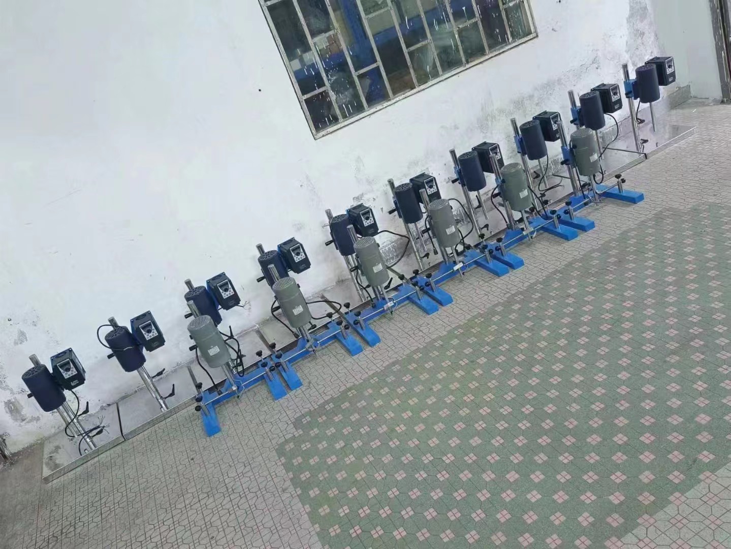 SDF多功能砂磨分散攪拌機(jī)規(guī)格參數(shù)(圖2)