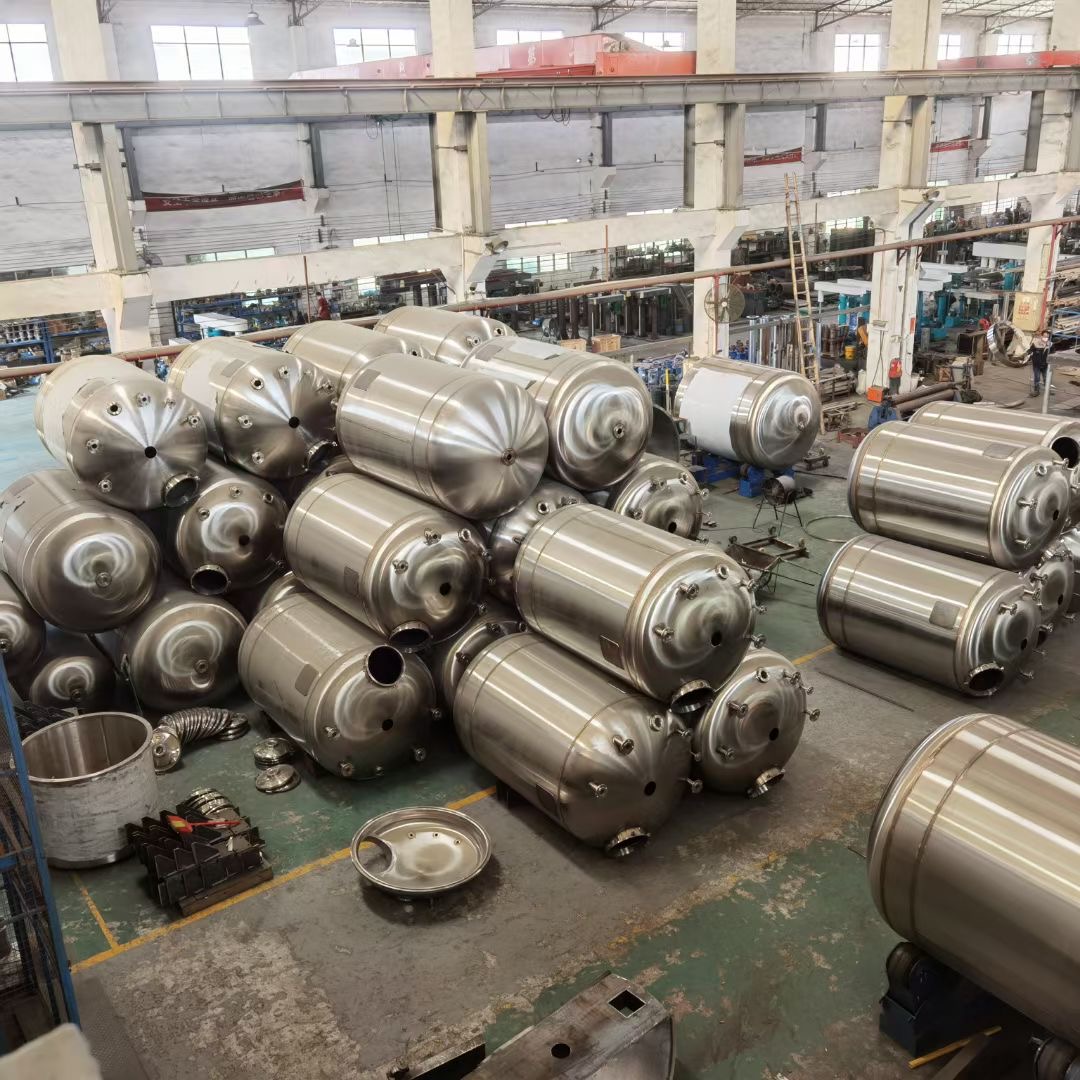 發(fā)往 迪拜 阿聯(lián)酋 化工反應(yīng)釜攪拌釜 及配套設(shè)備采購(圖10)